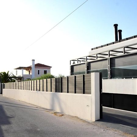 White And Black Aegina エクステリア 写真